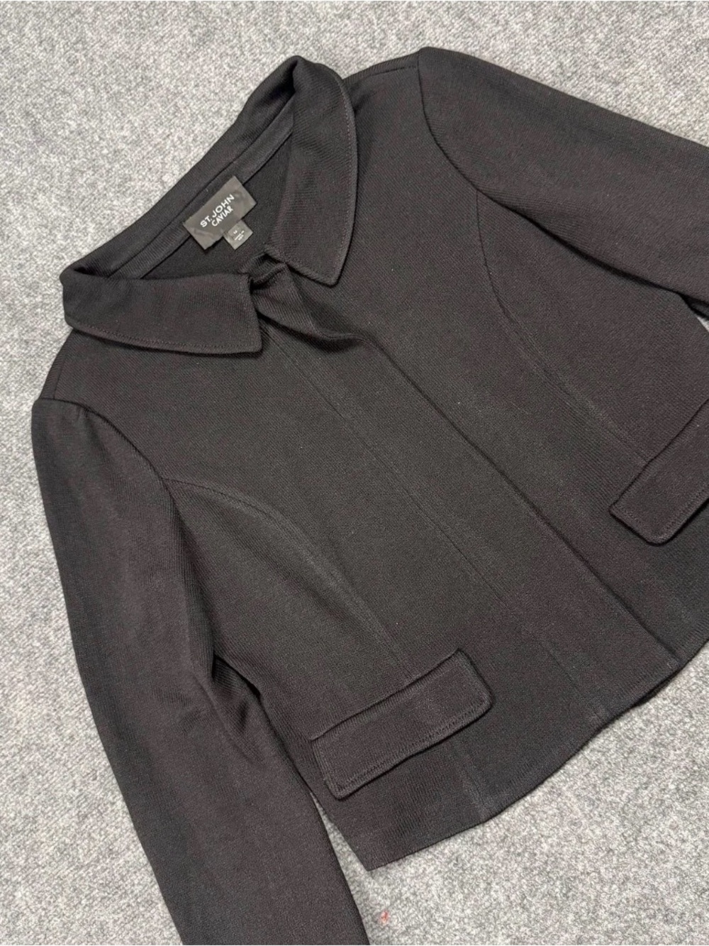 St. John Caviar black knit Santana blazer Size 14
